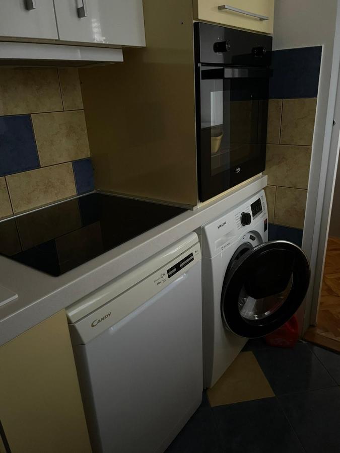 Lola Home Karlovac Eksteriør billede