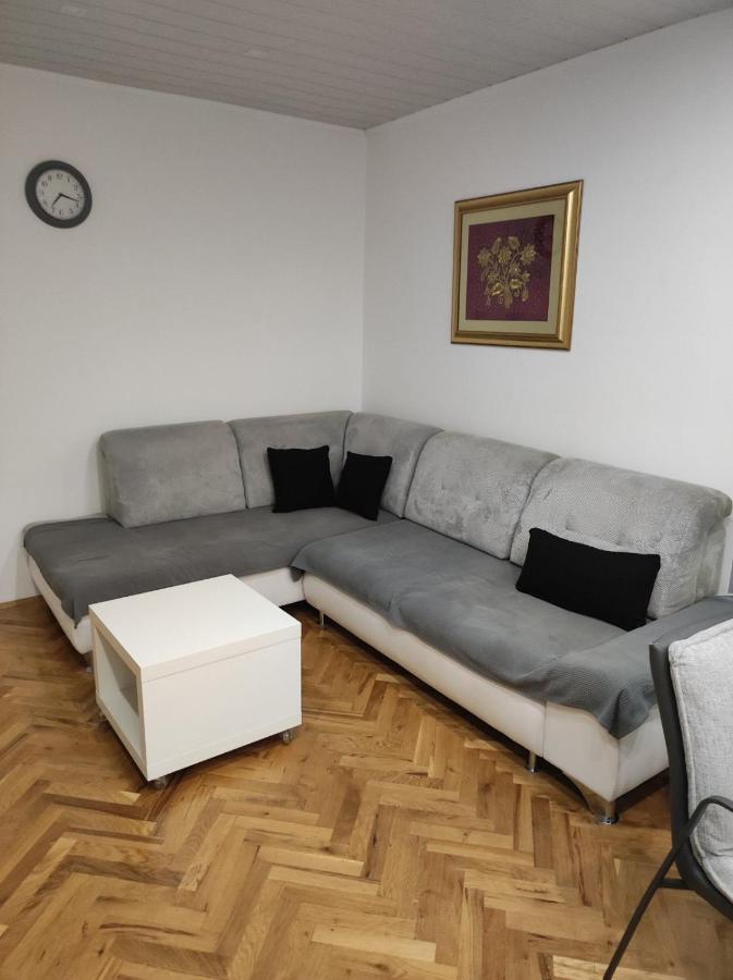 Lola Home Karlovac Eksteriør billede